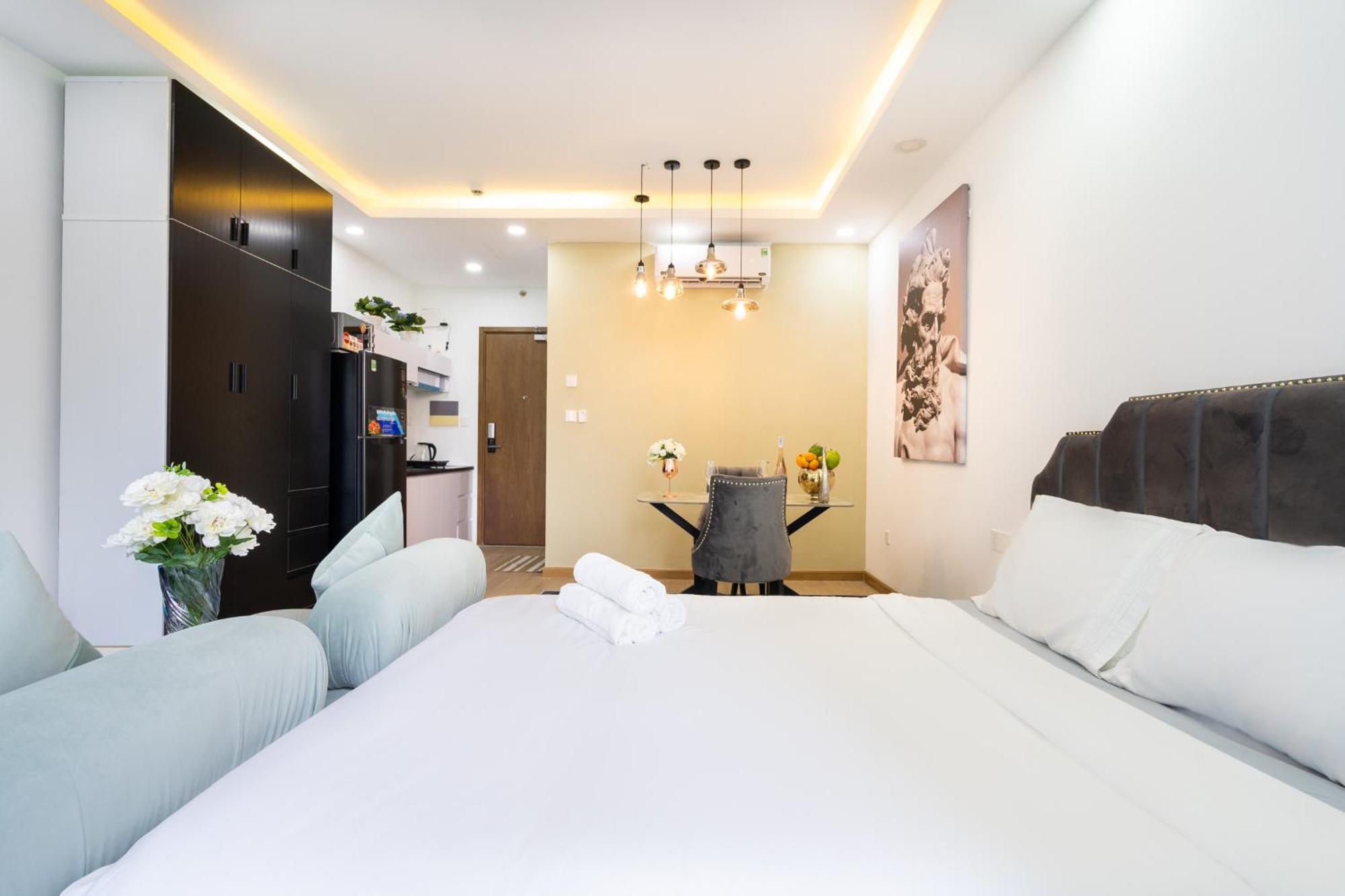 Căn hộ Genius Millennium Free Pool *